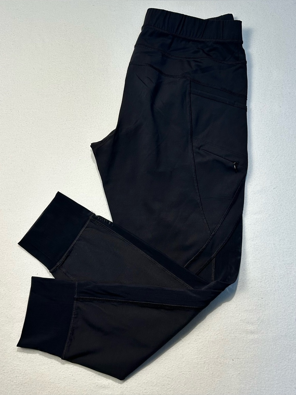 Lole leggings with mesh cuff and accent panels along side